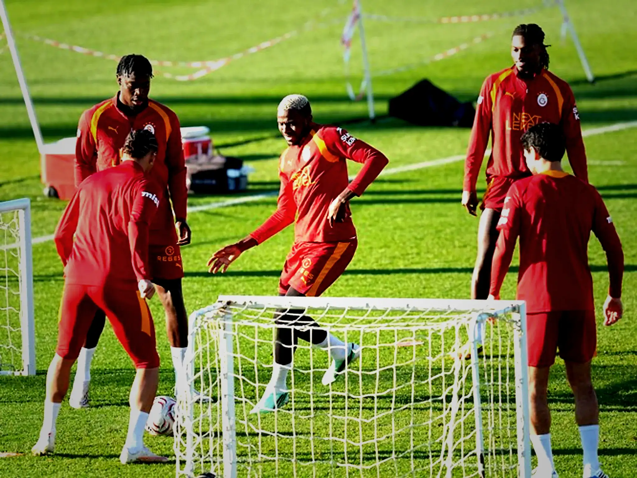 galatasarayda kasimpasa maci oncesi buyuk endise okan buruk ile gorustu ve 4 RGCOqmp3