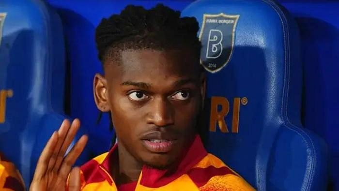 Galatasaray'da Leao yıllar sonra Sporting karşısında! Taraftarlar tesisi basmıştı 5 galatasarayda leao yillar sonra sporting karsisinda taraftarlar tesisi basmisti 3 AjQeBzWC