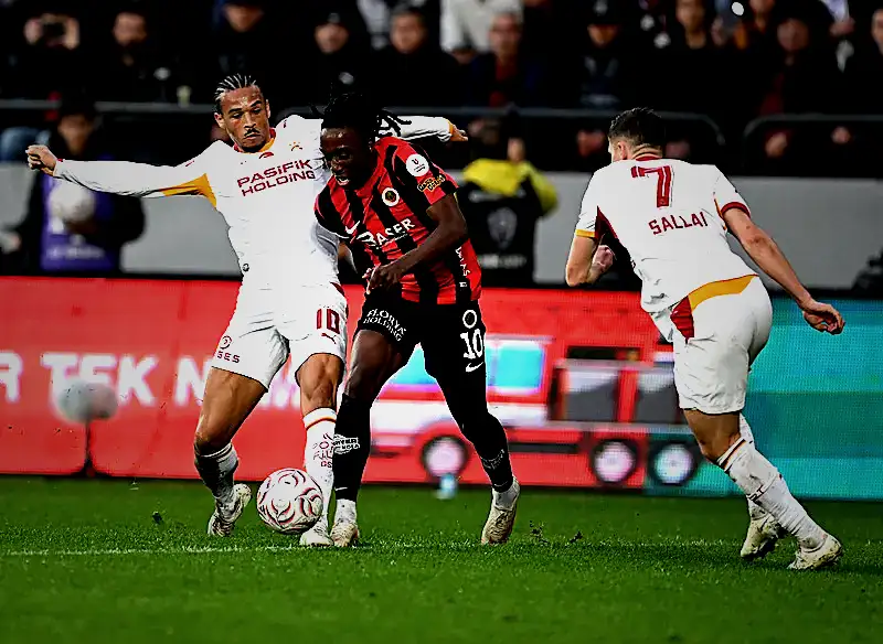 galatasarayda lille ve fenerbahce maclari icin leroy sane karari 7