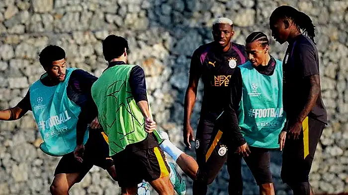 galatasarayda okan burukun barcelona plani osimhen 11e donuyor 3 BpCbIq26