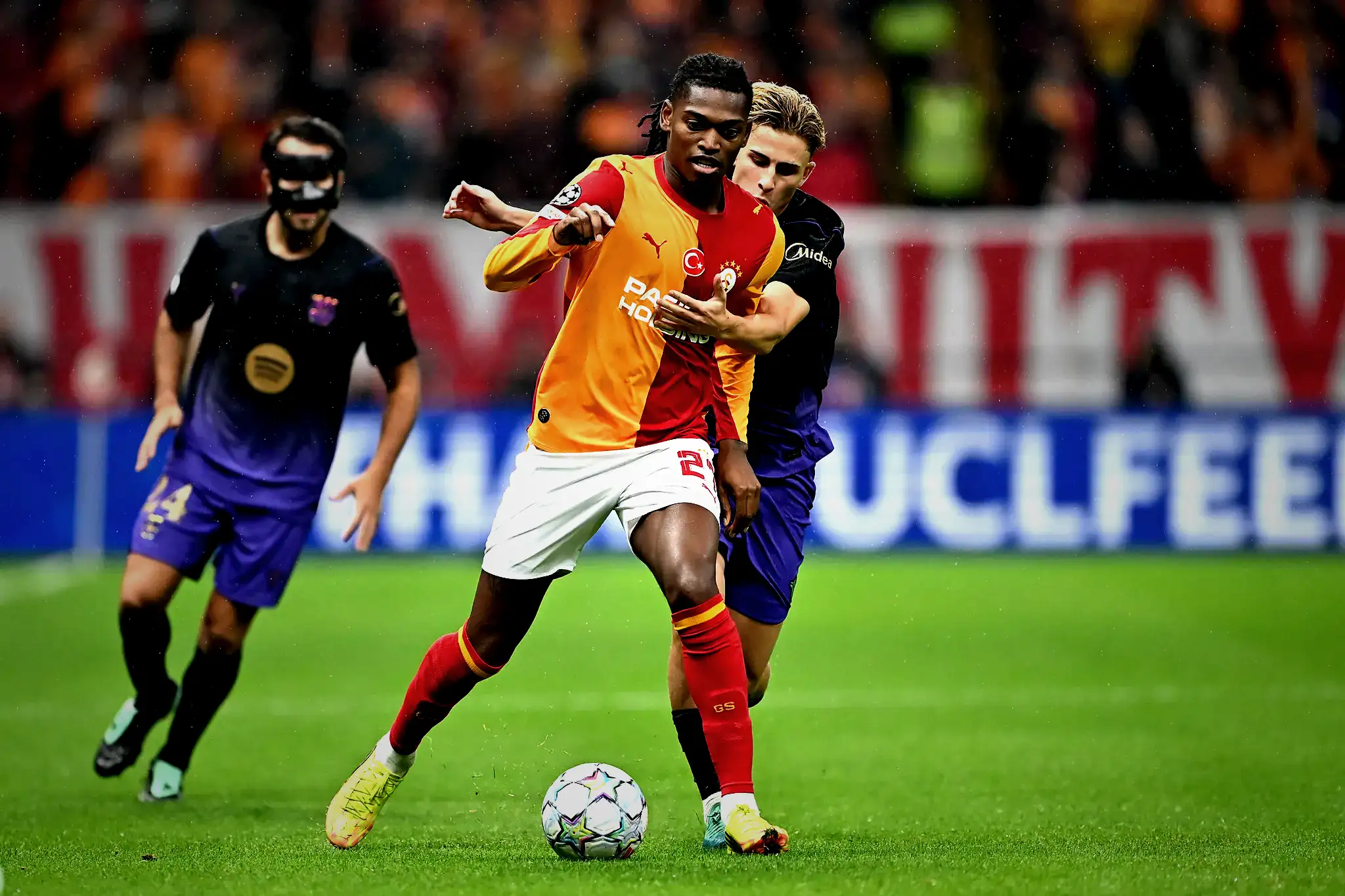 Galatasaray'da Rafael Leao Lille maçına Fenerbahçe derbisine yetişebilecek mi? 8 galatasarayda rafael leao lille macina fenerbahce derbisine yetisebilecek mi 6 L3hC7e4Y