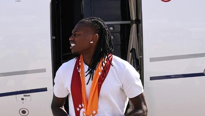 Galatasaray'da sahne Rafael Leao'nun! Okan Buruk kararını verdi: İşte illk maçı 2 galatasarayda sahne rafael leaonun okan buruk kararini verdi iste illk maci 0 wQBfBbFL