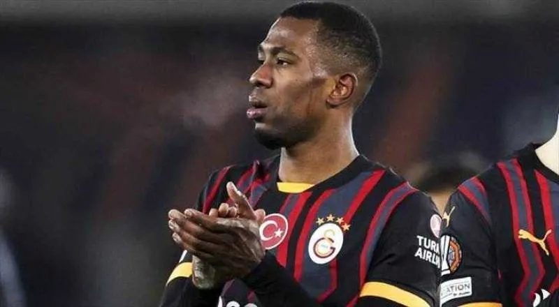 Galatasaray'da taraftarları sevindiren haber! Carlos Cuesta... 6 galatasarayda taraftarlari sevindiren haber carlos cuesta 4 jJiXzN4G