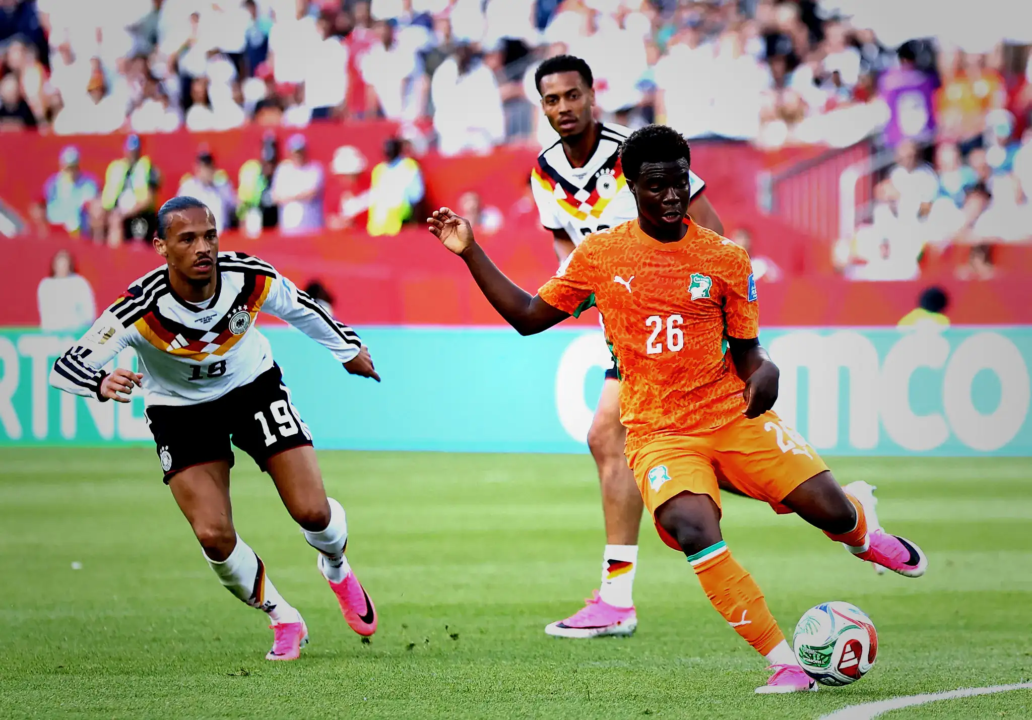 Galatasaray'da Ugochukwu'nun yerine gelecek transfer aşikâr oldu! 15 galatasarayda ugochukwunun yerine gelecek transfer asik r oldu 13 ewihwzwX