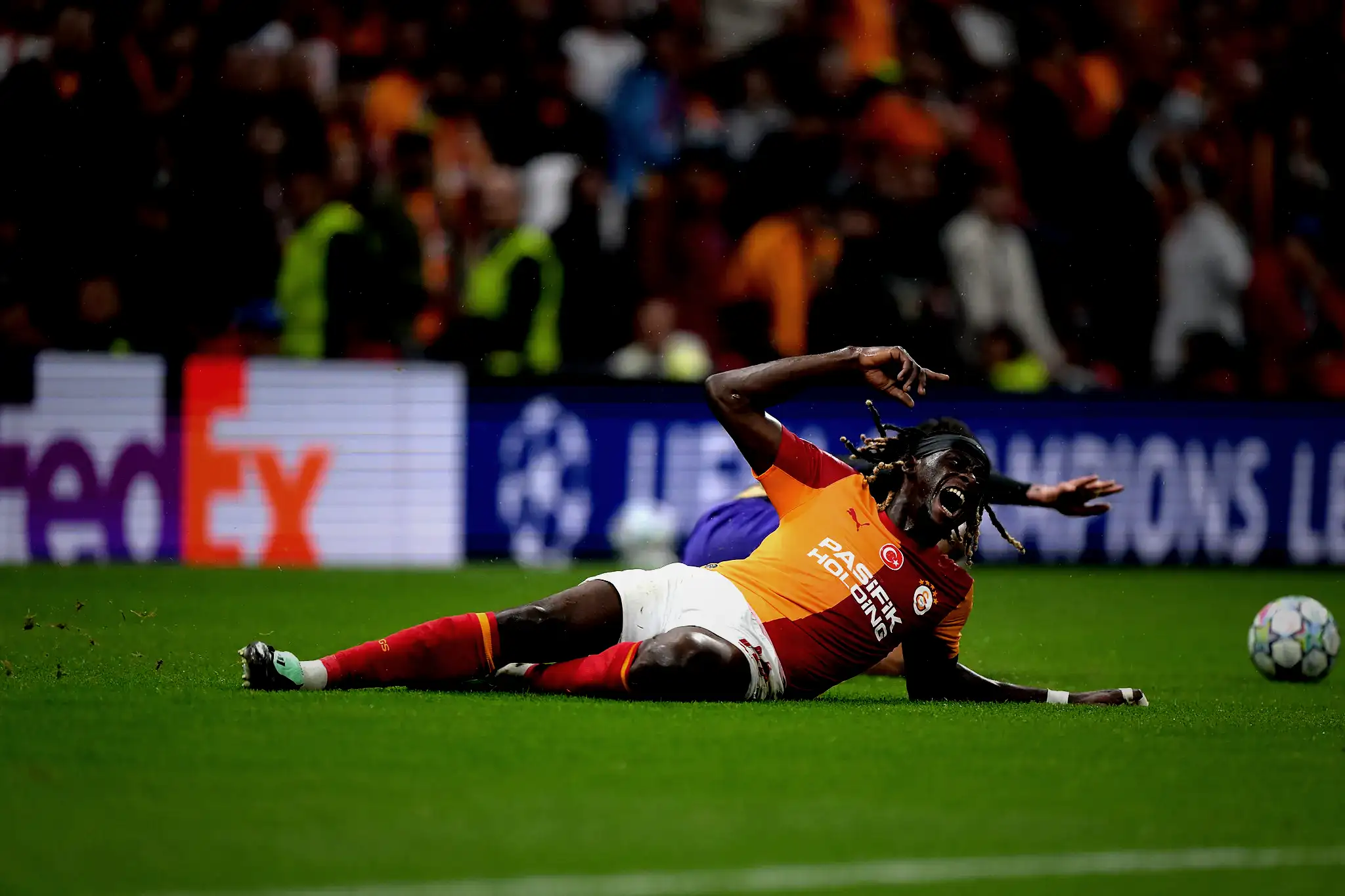 Galatasaray'da Ugochukwu'nun yerine gelecek transfer aşikâr oldu! 9 galatasarayda ugochukwunun yerine gelecek transfer asik r oldu 7