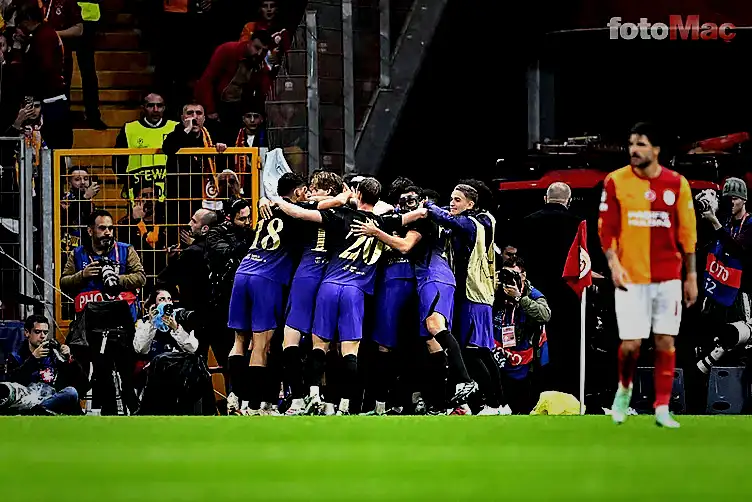 Galatasaray'da Victor Osimhen isyan etti! 6 galatasarayda victor osimhen isyan etti 4 6jFfaMmY