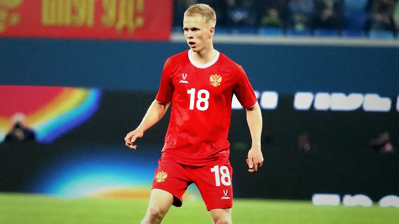 galatasaraydan genc rus yildiza kanca batrakovun akabinde 13 qy9EgQ5z