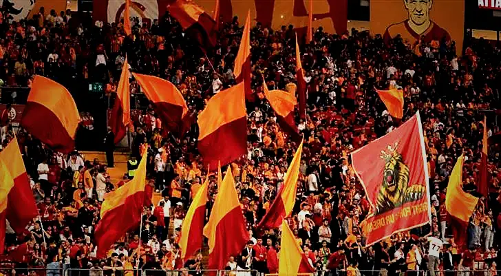 Galatasaray'ı bekleyen zorlu fikstür! 30 günde 8 maç 1 galatasarayi bekleyen zorlu fikstur 30 gunde 8 mac MQT15c8W