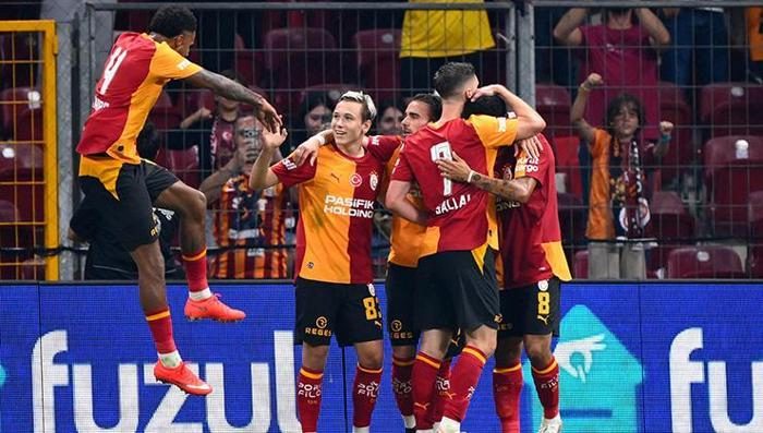Galatasaray'ın kasasına 68 milyon milyon Euro! Maksat 80 milyon 4 galatasarayin kasasina 68 milyon milyon euro maksat 80 milyon 2 TZIGBULQ