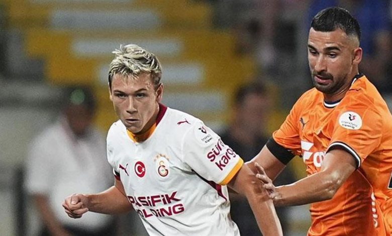 Galatasaray'ın yıldızı Aleksey Batrakov birinci sefer birinci 11'de 1 galatasarayin yildizi aleksey batrakov birinci sefer birinci 11de YEgfApzH