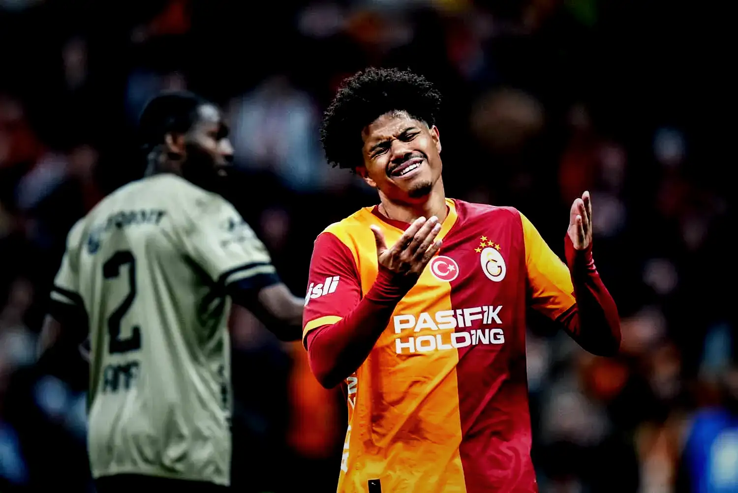 Galatasaray'ın yıldızına Premier Lig'den kanca! 5 galatasarayin yildizina premier ligden kanca 3
