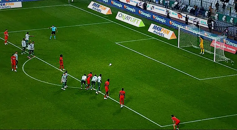 Gençlerbirliği'nde Tongya penaltıyı kaçırdı! 1 genclerbirliginde tongya penaltiyi kacirdi tmXC7gCr