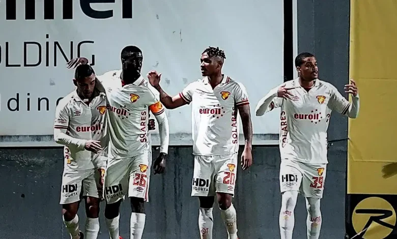 Göztepe İstanbul'da farklı kazandı! 3 puanla tanıştı 1 goztepe istanbulda farkli kazandi 3 puanla tanisti YiDEujdk