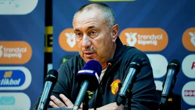 Göztepe Teknik Yöneticisi Stanimir Stoilov'dan Eyüpspor açıklaması: Bizim ismimize çok değerli bir galibiyetti 6 goztepe teknik yoneticisi stanimir stoilovdan eyupspor aciklamasi bizim ismimize cok degerli bir galibiyetti f9ngtXEm