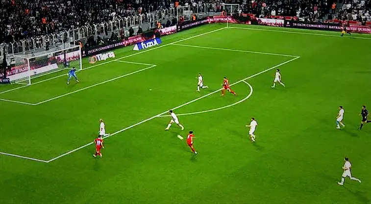 Hyeon-gyu Oh, oyuna girer girmez tehlike yarattı 1 hyeon gyu oh oyuna girer girmez tehlike yaratti BQTmUf7A