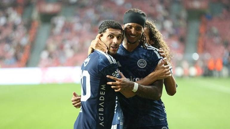İsmail Kartal derbi için planını belirledi! 'Soldan yüklen, sağdan bitir' 2 ismail kartal derbi icin planini belirledi soldan yuklen sagdan bitir 0 7GLTjFBQ