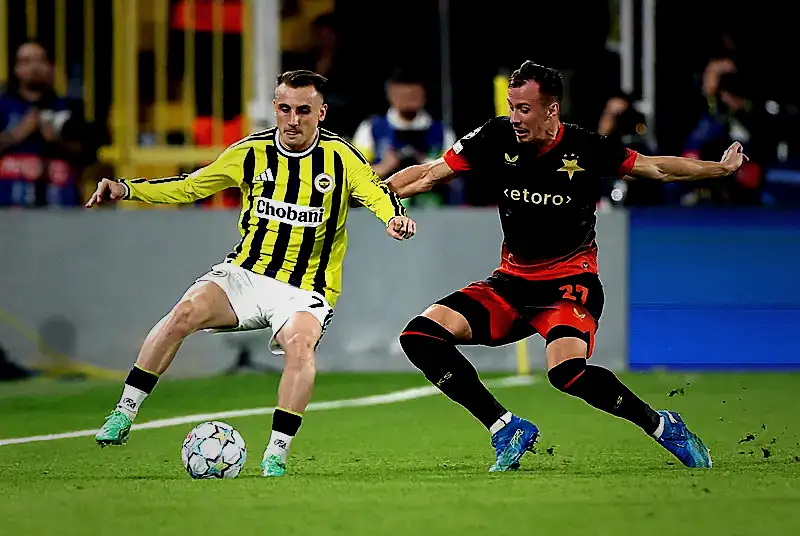 İsmail Kartal'dan Kerem Aktürkoğlu ile özel görüşme! Taraftar oyundan çıkarken yuhalamıştı 12 ismail kartaldan kerem akturkoglu ile ozel gorusme taraftar oyundan cikarken yuhalamisti 11