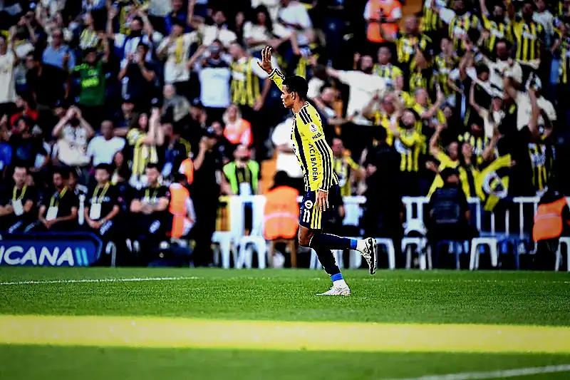 İsmail Kartal'dan o yıldız için flaş karar! Berbat performansı devam ederse... 8 ismail kartaldan o yildiz icin flas karar berbat performansi devam ederse 6