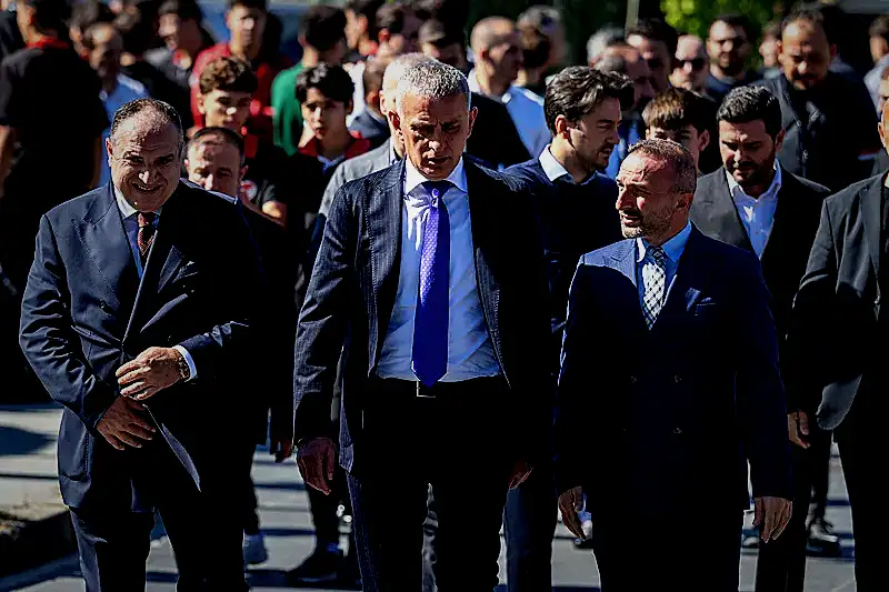 İşte A Ulusal Kadro'nun 1 numaralı hoca adayı! 5 iste a ulusal kadronun 1 numarali hoca adayi 3 Y2nyaf6m