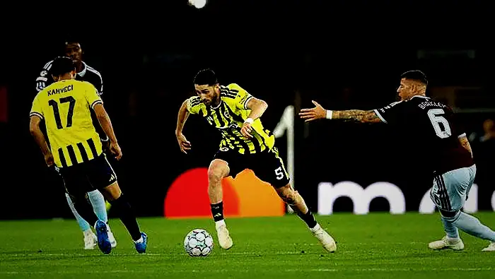 iste aston villa maci sonrasi ismail kartalin ismail yukseke soyledikleri toparlan 1 PLbtt959