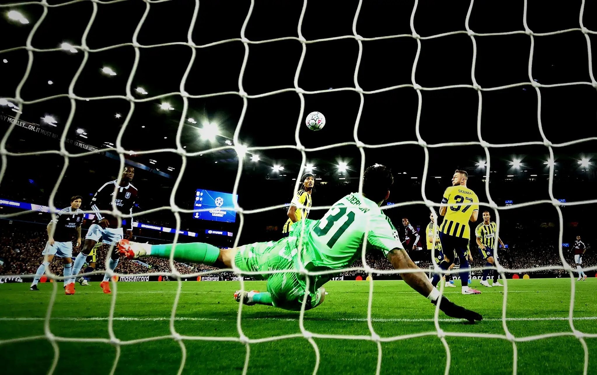 İşte Fenerbahçe'nin Şampiyonlar Ligi'nde kalan maçları! 13 iste fenerbahcenin sampiyonlar liginde kalan maclari 11 2Az8yGSl