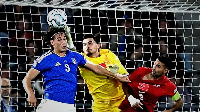 İtalya - Türkiye maçının akabinde Montella'yı tenkidin odağına koydu: 'Şaşırmamak elde değil' | 'Demirspor kafası' 2 italya turkiye macinin akabinde montellayi tenkidin odagina koydu sasirmamak elde degil demirspor IC2crBgh