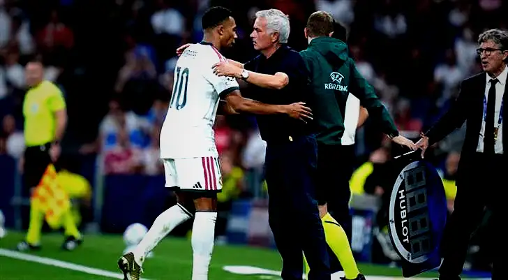 jose mourinhodan ultimatom yedek kulubesinde bile olamaz GQNOkrCk