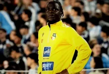 junior olaitan istanbula geldi 5vGtuDvA