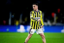 kadikoyde kerem akturkogluna buyuk tepki 8IJMwPEa