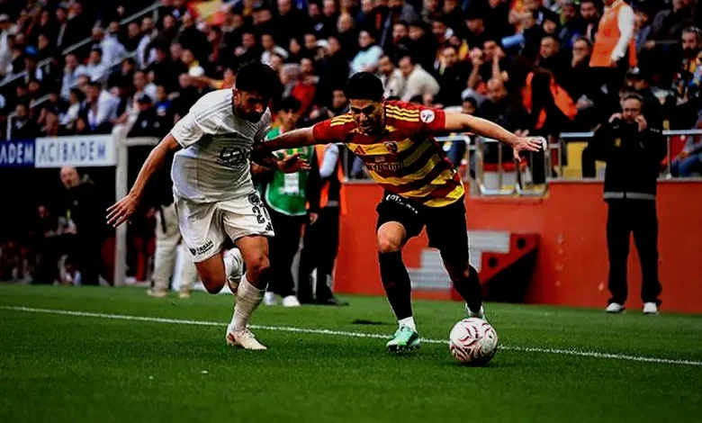 Kayseri'de 4 gollü düello... (ÖZET) Kayserispor - Batman Petrolspor maç sonucu2-2 1 kayseride 4 gollu duello ozet kayserispor batman petrolspor mac sonucu2 2 T7As2pNv