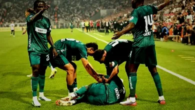 Kocaelispor oyuncusuna pet bardak atan şüpheliye tutuklama talebi 5 kocaelispor oyuncusuna pet bardak atan supheliye tutuklama talebi s2EZafgx