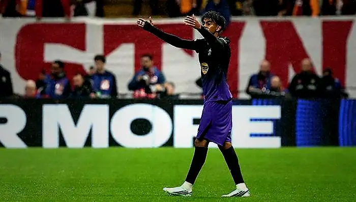 lamine yamalin leminaya yansisi olay oldu 0 iUL1HcEW
