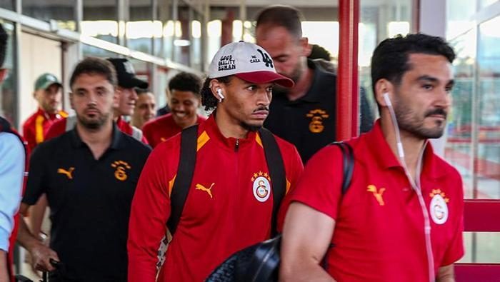 Leroy Sane resti çekti! Galatasaray'da kriz toplantısı 6 leroy sane resti cekti galatasarayda kriz toplantisi 4 DkyWgVJ1