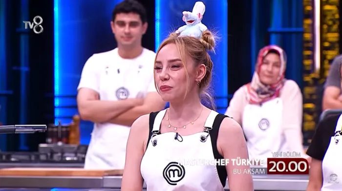 Masterchef ana takıma kim girdi? 15 Ağustos yedeklerden takıma giren birinci isim... 2 masterchef ana takima kim girdi 15 agustos yedeklerden takima giren birinci isim 0 uyQ5Q7Rl