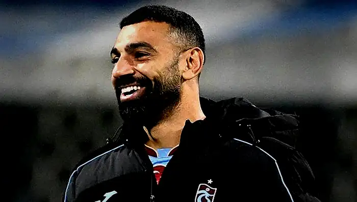 'Mohamed Salah futbolcu değil sanatçı!' Trabzonspor'un yıldızı için çarpıcı yorum... 6 mohamed salah futbolcu degil sanatci trabzonsporun yildizi icin carpici yorum 4 Xd2lMKCp