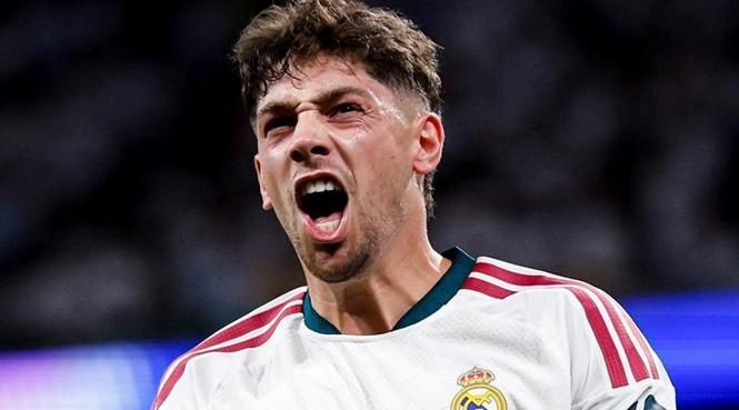 Mourinho'nun Real Madrid'i Devler Ligi'ne 3 puanla başladı... (ÖZET) Real Madrid - Inter maç sonucu 2-1 10 mourinhonun real madridi devler ligine 3 puanla basladi ozet real madrid inter mac nfWRPs11