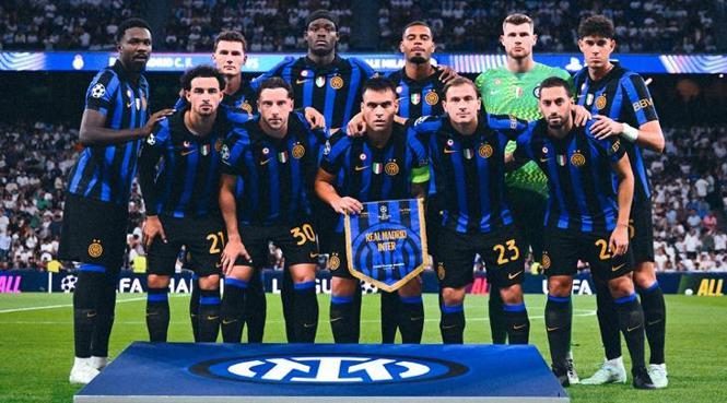 Mourinho'nun Real Madrid'i Devler Ligi'ne 3 puanla başladı... (ÖZET) Real Madrid - Inter maç sonucu 2-1 9 mourinhonun real madridi devler ligine 3 puanla basladi ozet real madrid inter mac p5W5LPfM