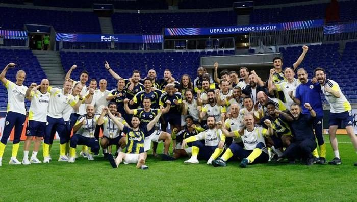 'Ne yazık ki...' ABD'lilerden Fenerbahçe ve Galatasaray analizi: Şampiyonlar Ligi için dikkat çeken tabir 6 ne yazik ki abdlilerden fenerbahce ve galatasaray analizi sampiyonlar ligi icin dikkat ceken tabir 6r88vcas