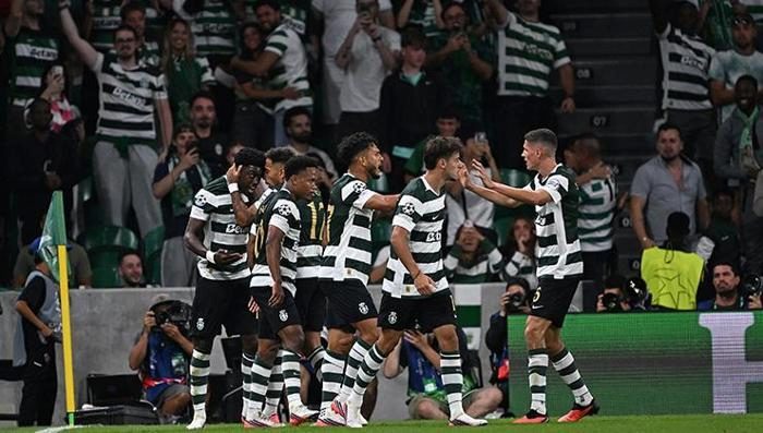 nihat kahveci galatasaray sporting macinin hakemine ates puskurdu boyle penalti olmaz sporting 12 kisi oynadi vmN1NKYV