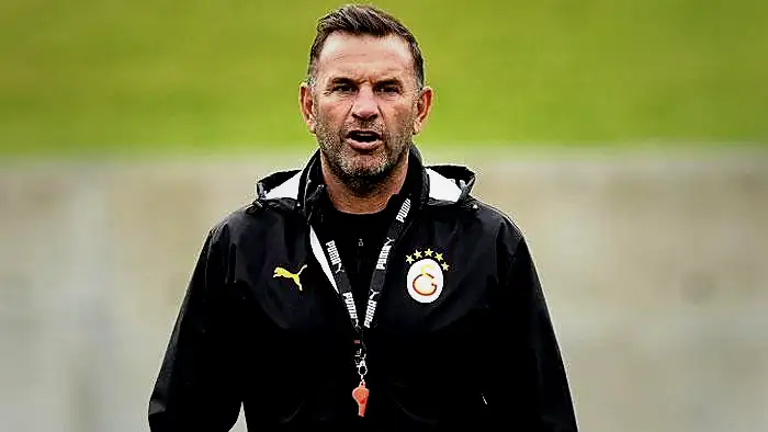 Okan Buruk'tan futbolcular sert uyarı! Galatasaray'ın daha hocası az kusur istiyor 6 okan buruktan futbolcular sert uyari galatasarayin daha hocasi az kusur istiyor 4 OIG8Dej6