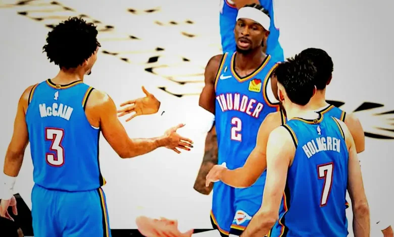 Oklahoma City Thunder, döneme San Antonio Spurs galibiyetiyle başladı 1 oklahoma city thunder doneme san antonio spurs galibiyetiyle basladi ALVBtDY1