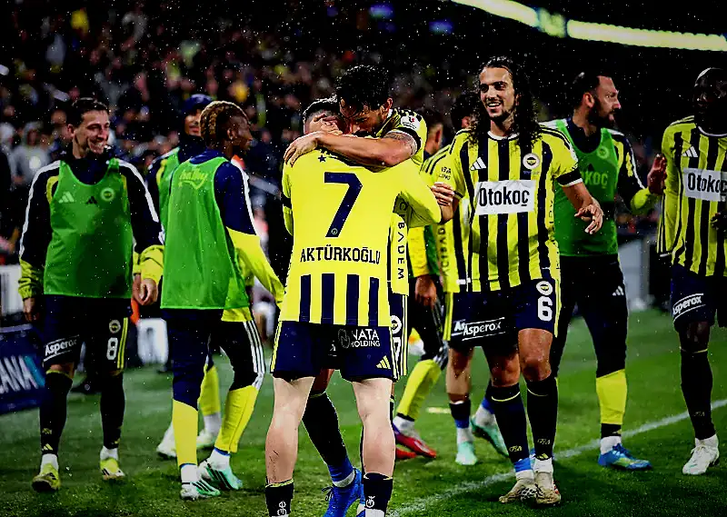 Ömer Üründül'den Fenerbahçe-Corendon Alanyaspor maçı yorumları: İsmail Kartal erken uyandı! 7 omer urundulden fenerbahce corendon alanyaspor maci yorumlari ismail kartal erken uyandi 5 uWp2L5Rk