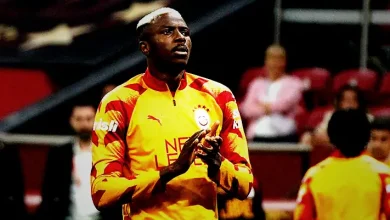 osimhenden barcelona yorumu dunyanin en iyi takimi OpKN2NNz