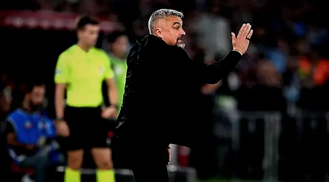 (ÖZET) Karadeniz derbisinde kazanan Trabzonspor! Samsunspor - Trabzonspor maçı sonucu: 0-3 11 ozet karadeniz derbisinde kazanan trabzonspor samsunspor trabzonspor maci sonucu 0 3 9 IOZkyTnB
