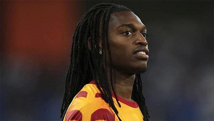 Rafael Leao'dan peş peşe itiraflar! Galatasaray, Osimhen, Türkiye ve İstanbul 'Daha sonra anlatacağım...' 6 rafael leaodan pes pese itiraflar galatasaray osimhen turkiye ve istanbul daha sonra anlatacagim 4 zYaTvsZS