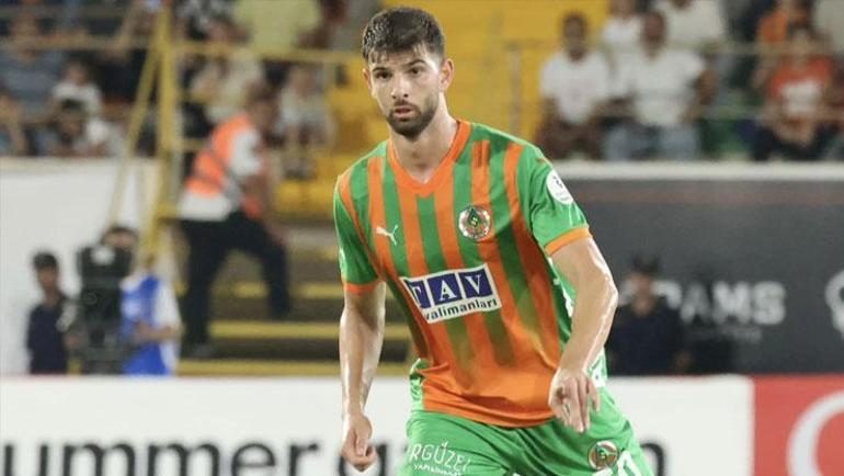 Resmen açıklandı! Beşiktaş transferde memnun sona ulaştı 3 resmen aciklandi besiktas transferde memnun sona ulasti 1 5AOUmqMt