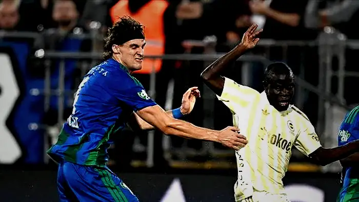 Rizespor - Fenerbahçe maçı sonrası dikkat çeken yorum: 'Ya Ederson olmasaydı?' | 'Böyle giderse formayı Lukaku alır' 8 rizespor fenerbahce maci sonrasi dikkat ceken yorum ya ederson olmasaydi boyle giderse l4qaAZ4U