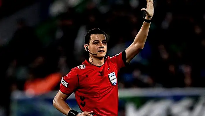 Rizespor - Fenerbahçe maçında penaltı tartışması! Trio yorumladı: 'Ayağa basma var ancak...' 5 rizespor fenerbahce macinda penalti tartismasi trio yorumladi ayaga basma var ancak 3 hlCGREgZ