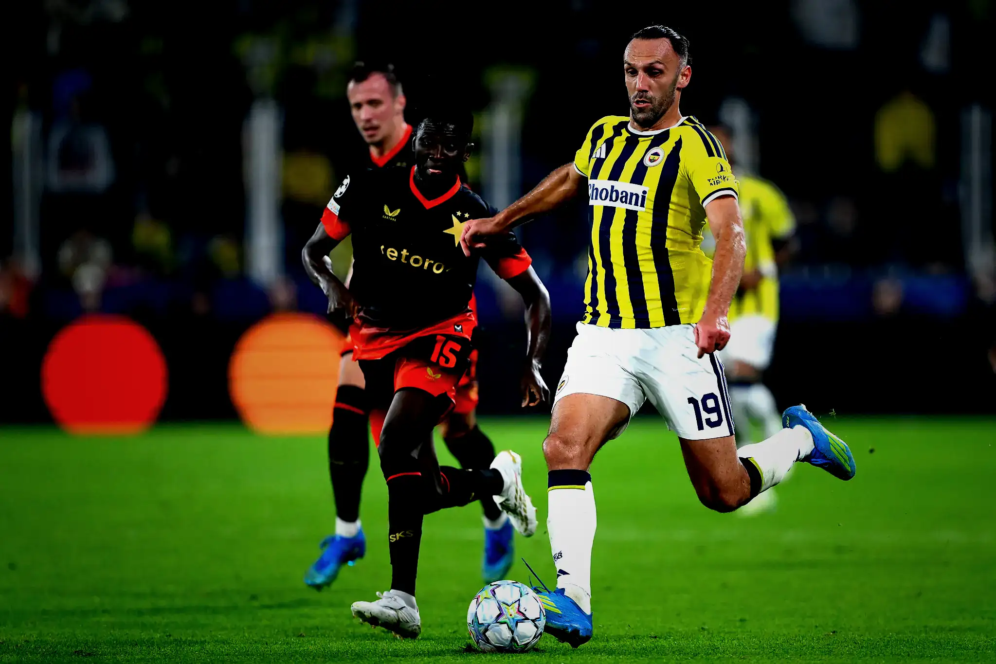 Spor müellifleri Fenerbahçe-Slavia Prag maçını yorumladı: S. Praglı oyuncular bile inanamadı! 10 spor muellifleri fenerbahce slavia prag macini yorumladi s pragli oyuncular bile inanamadi 8 urPpY8Rp