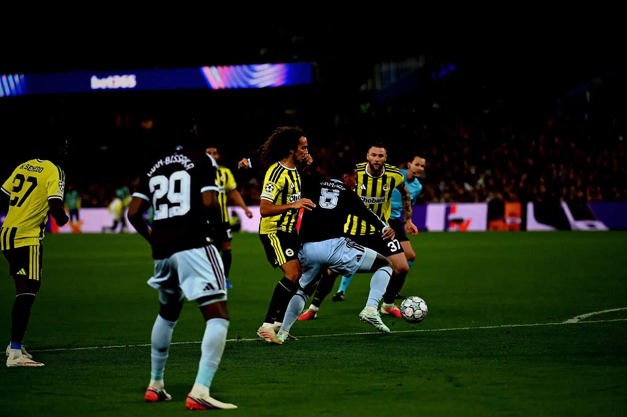 spor muharrirlerinden aston villa fenerbahce maci degerlendirmesi hoca maci bizim uzere izledi 3 ZFsUhBpT